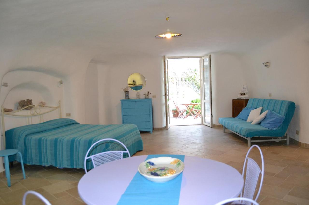 Maridea - Cave Suites ปอนซา ภายนอก รูปภาพ